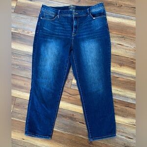 Chicos cropped jeans , slimming, size 2.5